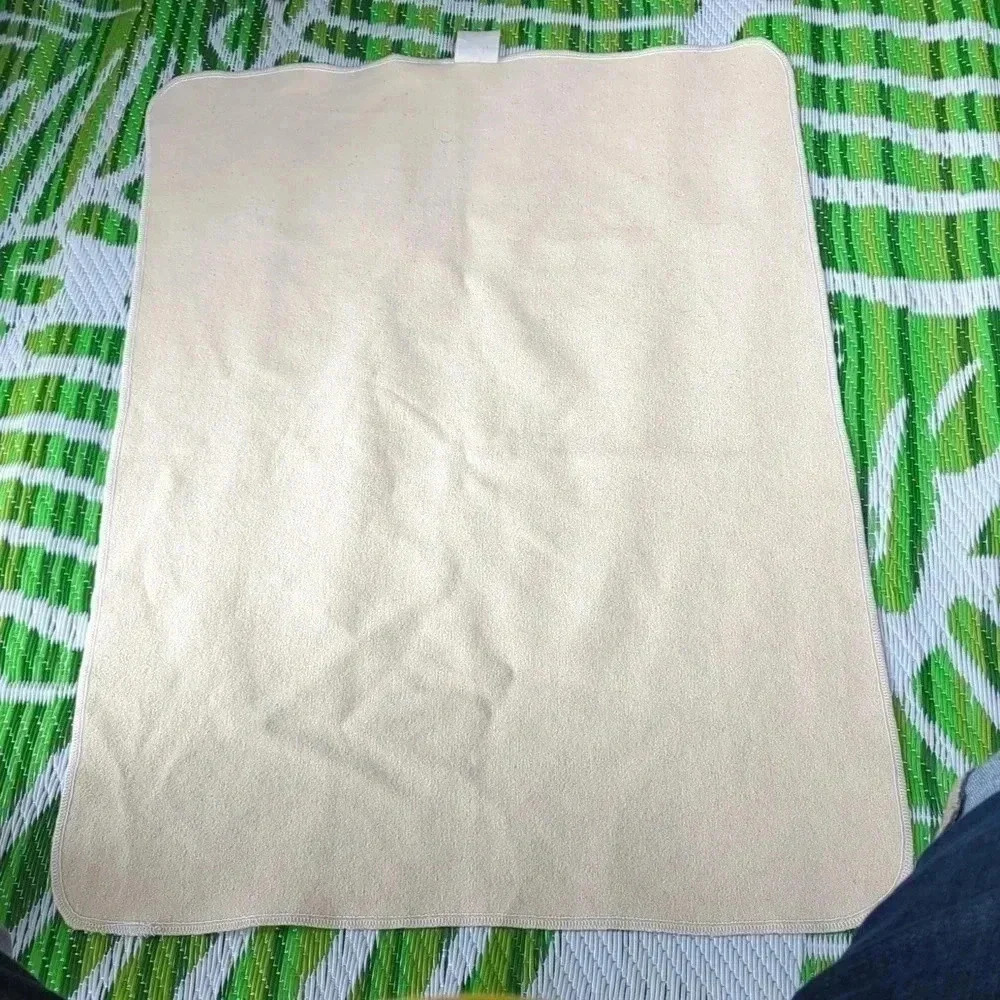 Wool bed pad